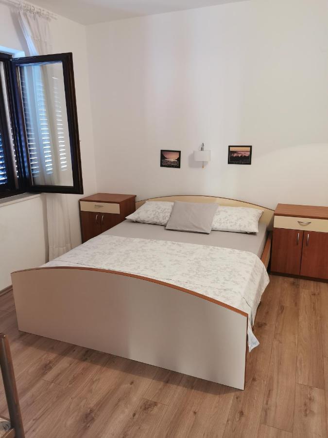 Near By Everything Vodice Exterior foto